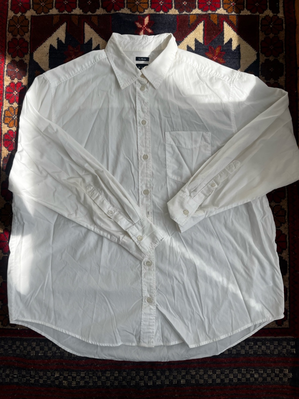 GAP White Men's Long-Sleeve Button Shirt with Chest Pocket